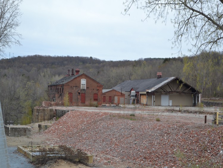 Plume & Atwood Co. Brass Factory LARGE PART DEMO'd Making Places